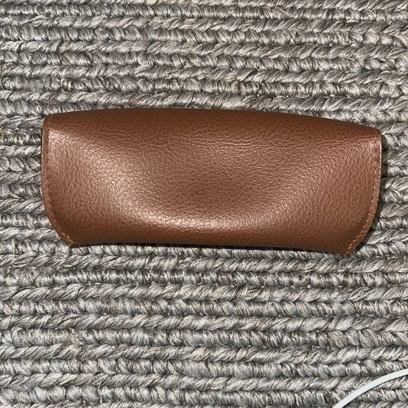 Ray-Ban brand brown leather sunglass case pre-owned great condition beautiful - Picture 4 of 6